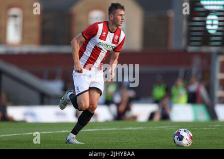 Cleethorpes, Angleterre, 19th juillet 2022. Paudie O'Conner de Lincoln City pendant le match d'avant-saison au Blundell Park, Cleethorpes. Le crédit photo devrait se lire: Jonathan Moscrop / Sportimage Banque D'Images