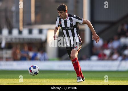 Cleethorpes, Angleterre, 19th juillet 2022. Shaun Pearson de Grimsby Town pendant le match amical d'avant-saison au parc Blundell, Cleethorpes. Le crédit photo devrait se lire: Jonathan Moscrop / Sportimage Banque D'Images