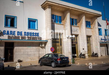 L'entrée principale de la gare de Sousse à Sousse, Tunisie Banque D'Images