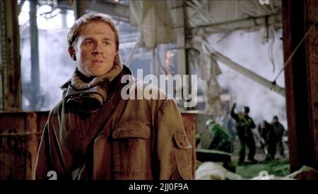 CHARLIE HUNNAM, PACIFIC RIM, 2013 Banque D'Images