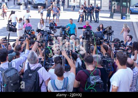 Rome, Italie. 21st juillet 2022. Luigi Di Maio rencontre des journalistes près du Palazzo di Montecitorio à Rome, pendant la crise gouvernementale (Credit image: © Matteo Nardone/Pacific Press via ZUMA Press Wire) Banque D'Images