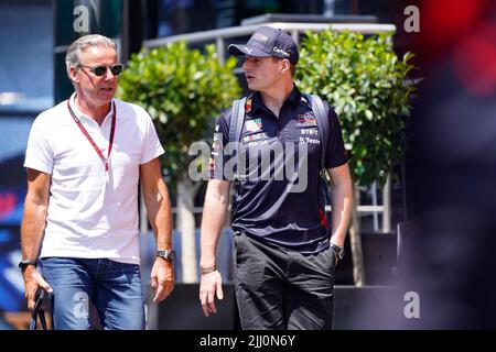 Le Castellet, Mezzolombardo, France. 21st juillet 2022. MAX VERSTAPPEN des pays-Bas et Red Bull Racing est vu lors des préparatifs du Grand Prix de Formule 1 de la FIA 2022 au circuit Paul Ricard au Castellet, France. (Image de crédit : © Daisy Facinelli/ZUMA Press Wire) Banque D'Images