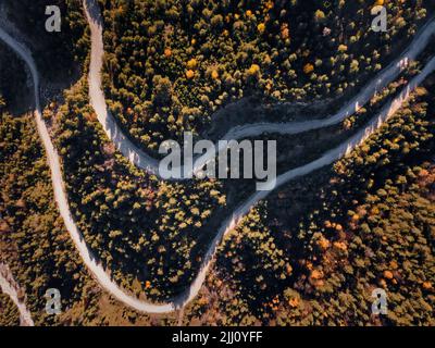 Route de montagne, Dagestan, Nord Caucase, Russie Banque D'Images