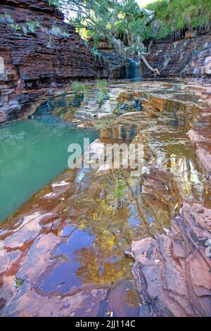Chutes de Kalamina dans la gorge de Kalamina, parc national de Karijini Banque D'Images