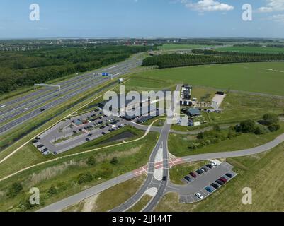 Almere Oosterwold, 11th juin 2022, pays-Bas. Lidl Energy et CO2 supermarchés neutres construits avec des matériaux durables et circulaires. Zéro Banque D'Images