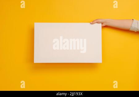 Toile blanche à main Banque D'Images