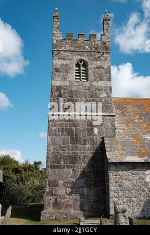 Extérieur de l'église paroissiale de St Grade (classée grade 1), le Lizard, Cornwall Banque D'Images