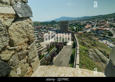 Château d'Akhaltsikhe (Rabati) situé dans la ville d'Akhaltsikhe, dans le sud de la Géorgie. Une des principales attractions de la région de Samtskhe-Javakheti. Banque D'Images