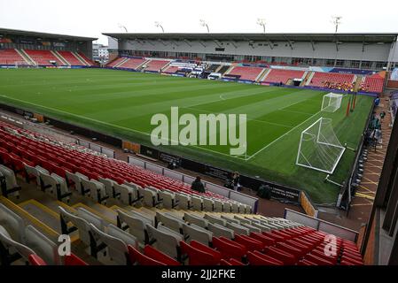 Leigh, Royaume-Uni. 22nd juillet 2022. L'illustration montre le stade Leigh Sports Village devant un match entre l'équipe nationale féminine de football belge The Red Flames et la Suède, à Leigh, en Angleterre, le vendredi 22 juillet 2022, dans les quarts de finale du tournoi féminin Euro 2022. Le championnat européen de football féminin 2022 de l'UEFA aura lieu du 6 au 31 juillet. BELGA PHOTO DAVID CATRY crédit: Belga News Agency/Alay Live News Banque D'Images