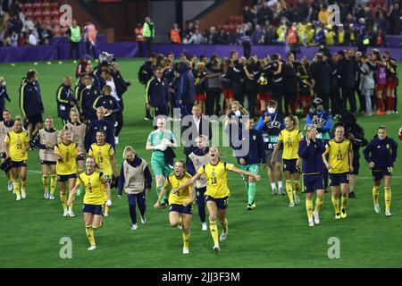 Leigh, Royaume-Uni. 22nd juillet 2022. Leigh, Angleterre, le 22nd juillet 2022. La Suède célèbre après avoir remporté le championnat d'Europe des femmes de l'UEFA 2022 au Leigh Sports Village de Leigh. Crédit photo à lire: Darren Staples / Sportimage crédit: Sportimage / Alay Live News Banque D'Images