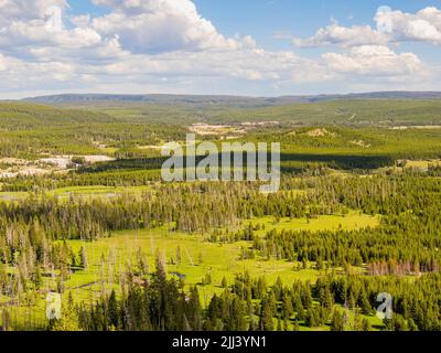 Vue panoramique sur le bassin Biscuit et le paysage voisin du Wyoming Banque D'Images