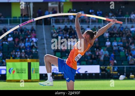 Oregon, États-Unis. 22nd juillet 2022. Championnats du monde d'athlétisme Oregon22 - sixième jour EUGENE, OREGON - 20 JUILLET : les athlètes participent au sixième jour des championnats du monde d'athlétisme Oregon22 à Hayward Field sur 20 juillet 2022 à Eugene, Oregon. EUGENE, ÉTATS-UNIS - 22 JUILLET : Rutger Koppelaar des pays-Bas en compétition sur le Pole Vault hommes pendant les Championnats du monde d'athlétisme sur 22 juillet 2022 à Eugene, États-Unis (photo par Andy Astfalck/BSR Agency) Atletiekunie crédit: Orange pics BV/Alay Live News Banque D'Images