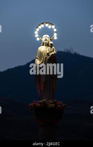 Statue de Sainte Marie à Casteltermeni, Sicile Banque D'Images