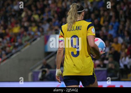 Leigh, Royaume-Uni, 22nd juillet 2022. Kosovare Asllani, de Suède, lors du championnat d'Europe des femmes de l'UEFA 2022 au Leigh Sports Village, à Leigh. Crédit photo à lire: Jonathan Moscrop / Sportimage crédit: Sportimage / Alay Live News Banque D'Images