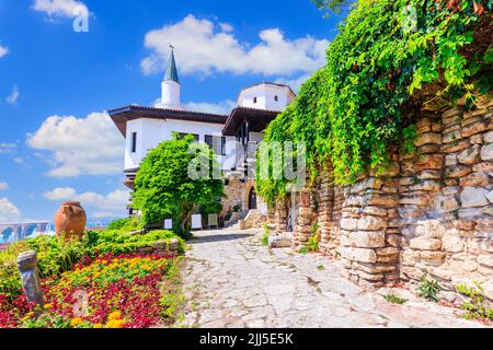 Palais Balchik, Bulgarie. Résidence d'été de la Reine Marie de Roumanie sur la côte bulgare de la mer Noire. Banque D'Images