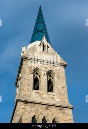 Spire en verre de l'église Saint-James à la distillerie Pearse Lyons, St. James, Dublin, Irlande. Banque D'Images