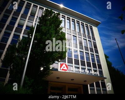 Berlin, Allemagne. 12th juin 2022. Agence fédérale de l'emploi, Agence, Bureau de l'emploi, Centre de l'emploi Steglitz-Zehlendorf. Crédit : XAMAX/dpa/Alay Live News Banque D'Images