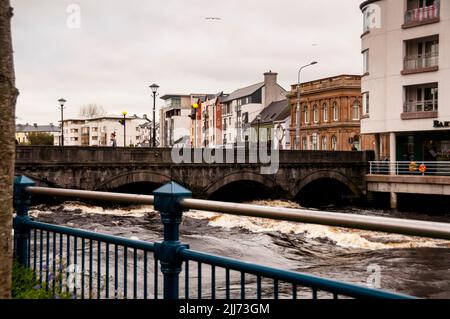 La rivière Garavogue, Sligo, nord-ouest de l'Irlande. Banque D'Images