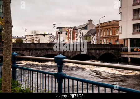 La rivière Garavogue, Sligo, nord-ouest de l'Irlande. Banque D'Images