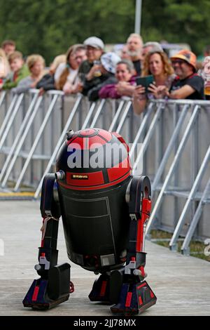 Macclesfield, Royaume-Uni. 23rd juillet 2022. Le festival Bluedot de musique, de science et de culture se déroule en combinant musique, expériences de sciences en direct et œuvres d'art immersives. Astronaute britannique, Tim Peake un des orateurs experts invités. Jodrell Bank, Macclesfield, Royaume-Uni. Credit: Barbara Cook/Alay Live News Banque D'Images