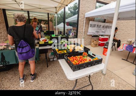 Marché hebdomadaire des producteurs de Heirloom à Green Valley, Arizona. Banque D'Images