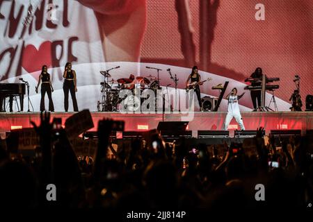 Milan, Italie. 23rd juillet 2022. Ultimo pendant Ultimo - Stadi 2022, concert de musique de chanteur italien à Milan, Italie, 23 juillet 2022 crédit: Agence de photo indépendante/Alamy Live News Banque D'Images
