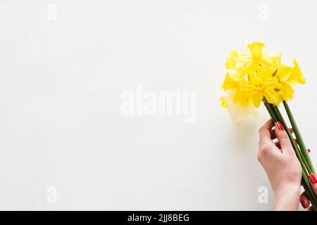 bouquet de narcisse jaune fleuriste de livraison de fleurs Banque D'Images