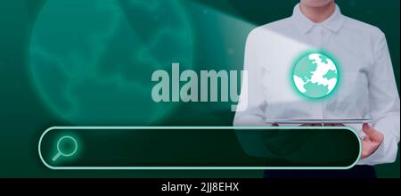 Femme d'affaires tenant une tablette affichant un globe futuriste et un symbole de barre de recherche. Femme collaborant de nouvelles idées et stratégies pour les affaires mondiales Banque D'Images