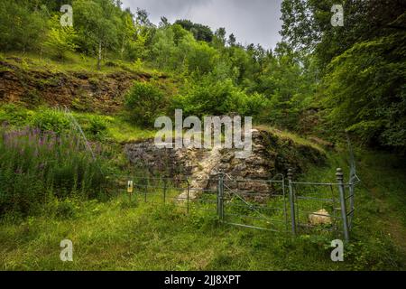 Les restes des fours à chaux de Leckhampton près de Cheltenham Spa, Gloucestershire, Angleterre Banque D'Images