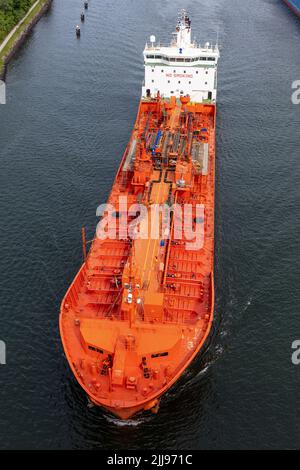 Pétrolier chimique dans le canal de Kiel Banque D'Images