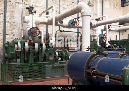 dh Lyness Scapa Flow Museum HOY ORKNEY Visitor Center Musées Naval Wartist Oil Pumps Banque D'Images