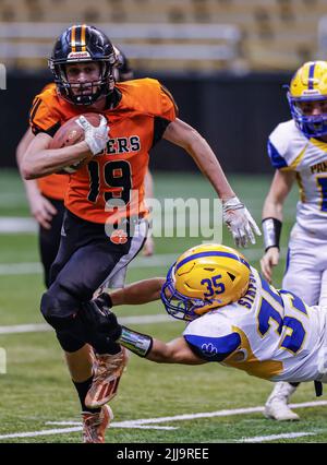 Action de football avec Carey vs Kendrick High School à Moscou, Idaho. Banque D'Images