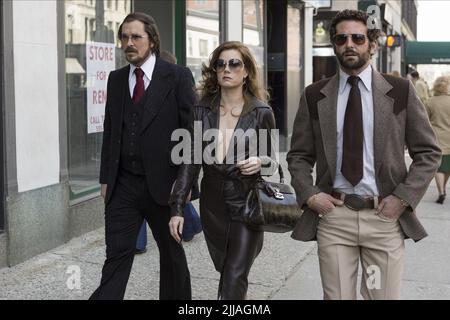 CHRISTIAN BALE, AMY ADAMS, BRADLEY COOPER, AMERICAN HUSTLE, 2013 Banque D'Images
