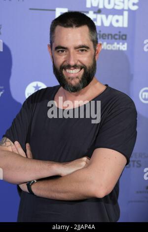 Madrid, Espagne. 24th juillet 2022. Dani Mateo pendant la séance photo du concert de Zaz au Teatro Real de Madrid. Crédit : SOPA Images Limited/Alamy Live News Banque D'Images