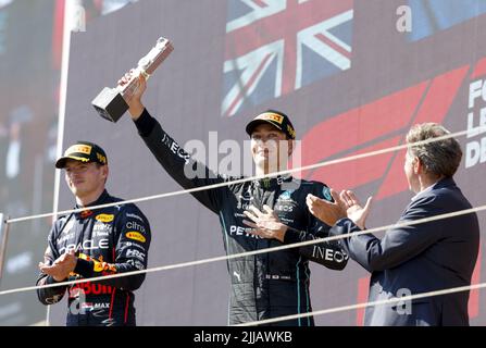 Le Castellet, France - 24/07/2022, le Castellet, France - 24/07/2022, RUSSELL George (gbr), Mercedes AMG F1 Team W13, podium au Grand Prix de France de Formule 1 de Lenovo, Grand Prix de France 2022, 12th tour du Championnat du monde de Formule 1 de la FIA 2022 de 22 juillet à 24, 2022 sur le circuit Paul Ricard, au Castellet, France - photo: DPPI/DPPI/LiveMedia Banque D'Images