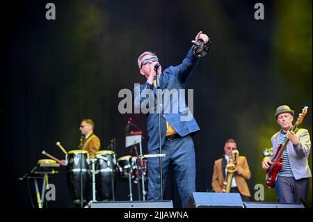 24 juillet 2022, Sheffield, Angleterre, Royaume-Uni : le festival des tramlines de la folie, dans le Yorkshire du Sud. (Image de crédit : © Robin Burns/ZUMA Press Wire) Banque D'Images