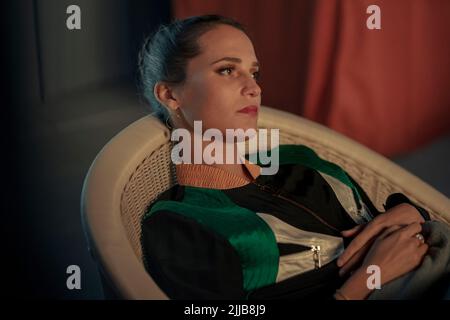 Téléviseur non daté encore sorti d'Irma VEP. Photo : Alicia Vikander Mira. Fonctionnalités PA SHOWBIZ Télécharger les avis. Le crédit photo devrait se lire comme suit : PA photo/Warner Media, LLC. Tous droits réservés. AVERTISSEMENT : cette image ne doit être utilisée que pour accompagner la fonctionnalité AP SHOWBIZ Download Reviews. Banque D'Images