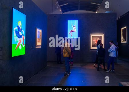 Adélaïde ; Australie 25 juillet 2022. Les portraits en mouvement comprennent une anthologie de portraits vidéo haute définition à grande échelle par le directeur du théâtre américain Robert Wilson (b. 1941 Waco. Texas) à la galerie d'art de l'Australie méridionale. L'exposition se déroule du 9 juillet au 3 octobre crédit. amer ghazzal/Alamy Live News Banque D'Images