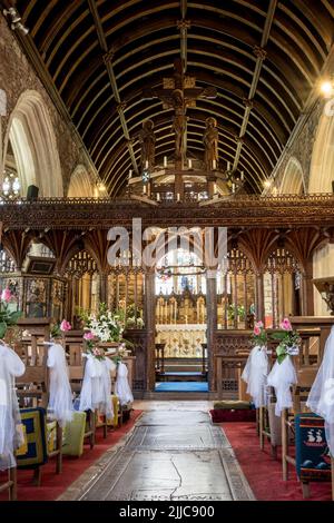 La belle église médiévale de Cockington avant le mariage à Devon, en Angleterre Banque D'Images