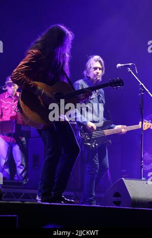 Irvine, Ayrshire, Écosse, Royaume-Uni. Le premier concert inaugral faisant des vagues se tient à Irvine Beach Park. Del Amitri est un groupe de rock écossais alternatif formé à Glasgow en 1980. Le chanteur et fondateur Justin Currie Banque D'Images