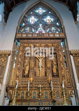 L'église Saint Helens de l'époque saxonne d'Abingdon est un monument local, visible depuis la Tamise et des kilomètres autour. Un lieu de culte chrétien Banque D'Images