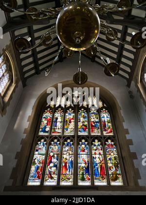 L'église Saint Helens de l'époque saxonne d'Abingdon est un monument local, visible depuis la Tamise et des kilomètres autour. Un lieu de culte chrétien Banque D'Images