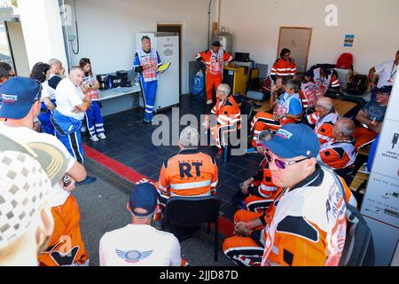 Le Castellet, France. 21st juillet 2022. Marshals, Grand Prix de France F1 au circuit Paul Ricard sur 21 juillet 2022 au Castellet, France. (Photo par HIGH TWO) Credit: dpa/Alay Live News Banque D'Images