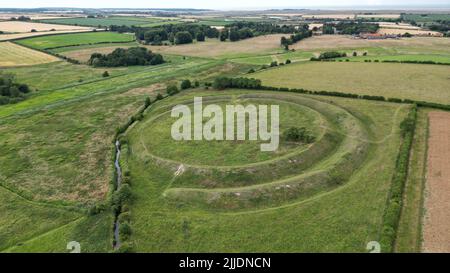 Une photo aérienne du fort de l'âge de fer de Warham Camp à Warham, Royaume-Uni Banque D'Images