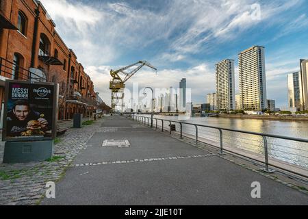 Horizon de Puerto madero Buenos Aires, Argentine, juillet 12 2022 Banque D'Images