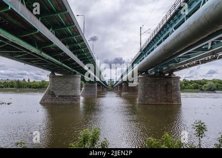 Pont Gdanski et pont de la Citadelle au-dessus de la Vistule à Varsovie, capitale de la Pologne Banque D'Images