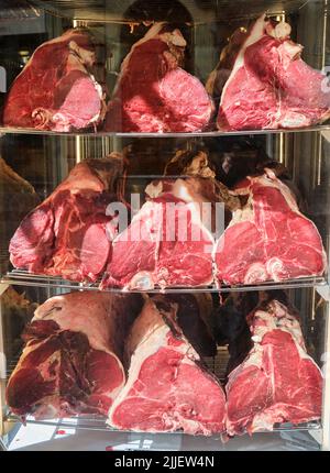 Steak brut ou Bistecca Afficher Florence Italie Banque D'Images