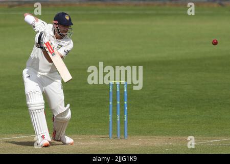 Alex Lees de Durham dans le jeu de tir lors du match LV= County Championship entre le Durham County Cricket Club et le Middlesex County Cricket Club au Seat unique Riverside, Chester le Street, le mardi 26th juillet 2022. (Crédit : Robert Smith | ACTUALITÉS MI) crédit : ACTUALITÉS MI et sport /Actualités Alay Live Banque D'Images