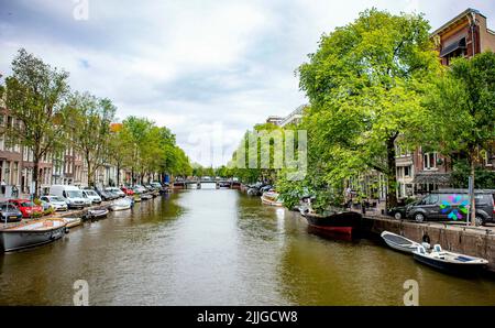 Amsterdam, Niederlande. 26th juillet 2022. Princesse Amalia de la maison d'étudiant néerlandaise sur le Singel à Amsterdam, elle commence en septembre avec la licence politique, Psychologie, droit et Economie à l'Université d'Amsterdam la maison de canal est détenue par les voisins de la famille royale néerlandaise en Grèce: La famille Dreesman – du célèbre crédit V&D : Albert Nieboer/Netherlands OUT/point de vue OUT/dpa/Alamy Live News Banque D'Images