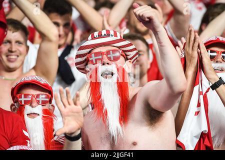 Supporters du Danemark pendant la Ligue des Nations de l'UEFA, Ligue A - Groupe 1 de football match entre la France et le Danemark sur 3 juin 2022 au Stade de France à Saint-Denis près de Paris, France - photo Matthieu Mirville / DPPI Banque D'Images